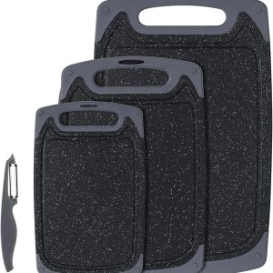 ROTTOGOON black 3-piece BPA-free plastic chopping board set with juice groove, non-slip feet and easy-grip handles